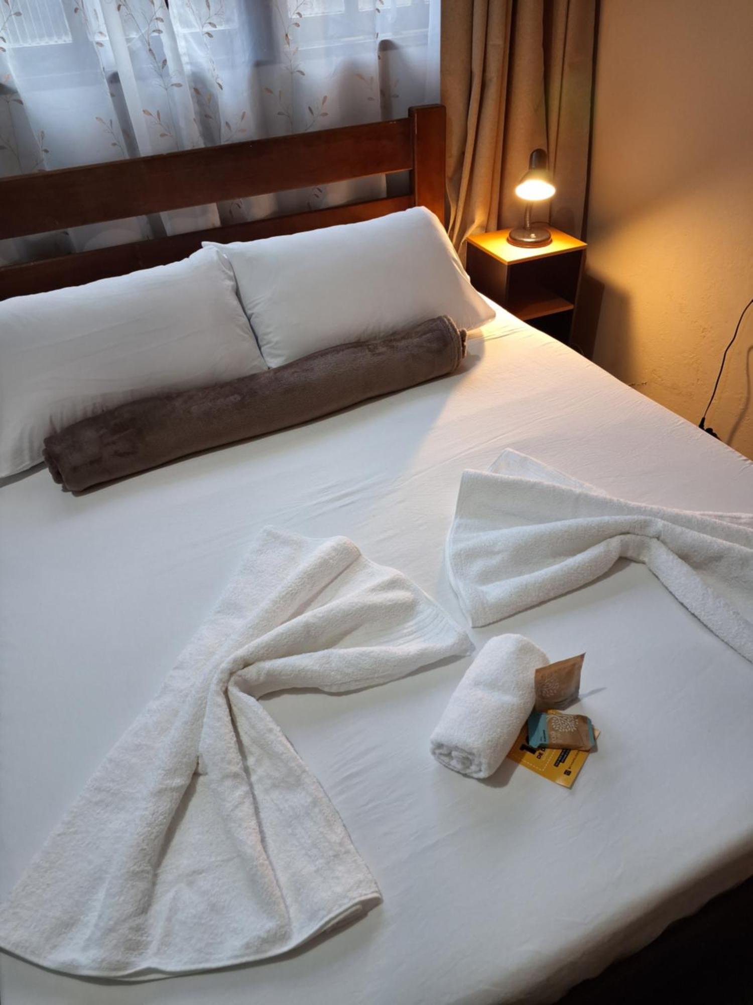 Chapeu De Sol - Area Gourmet, Tv, Internet, Roupas De Cama E Banho, Jardim, Horta E Pomar Apartment อีลากองปรีดา ห้อง รูปภาพ
